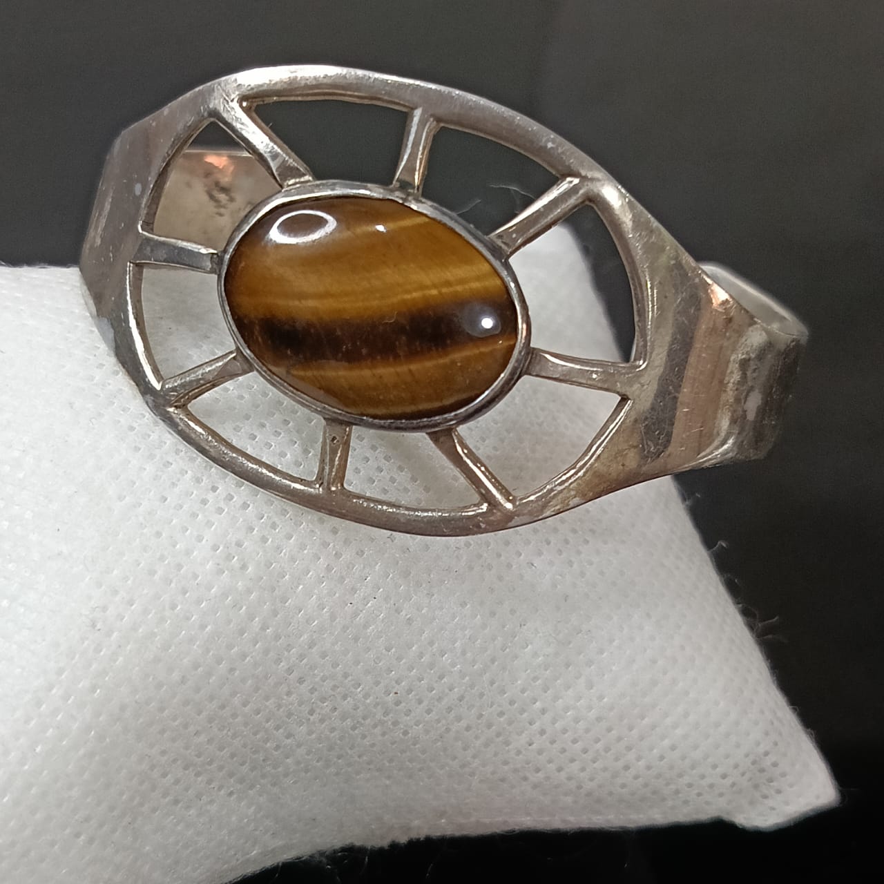 سوار فضة تحفة بحجر عين نمر