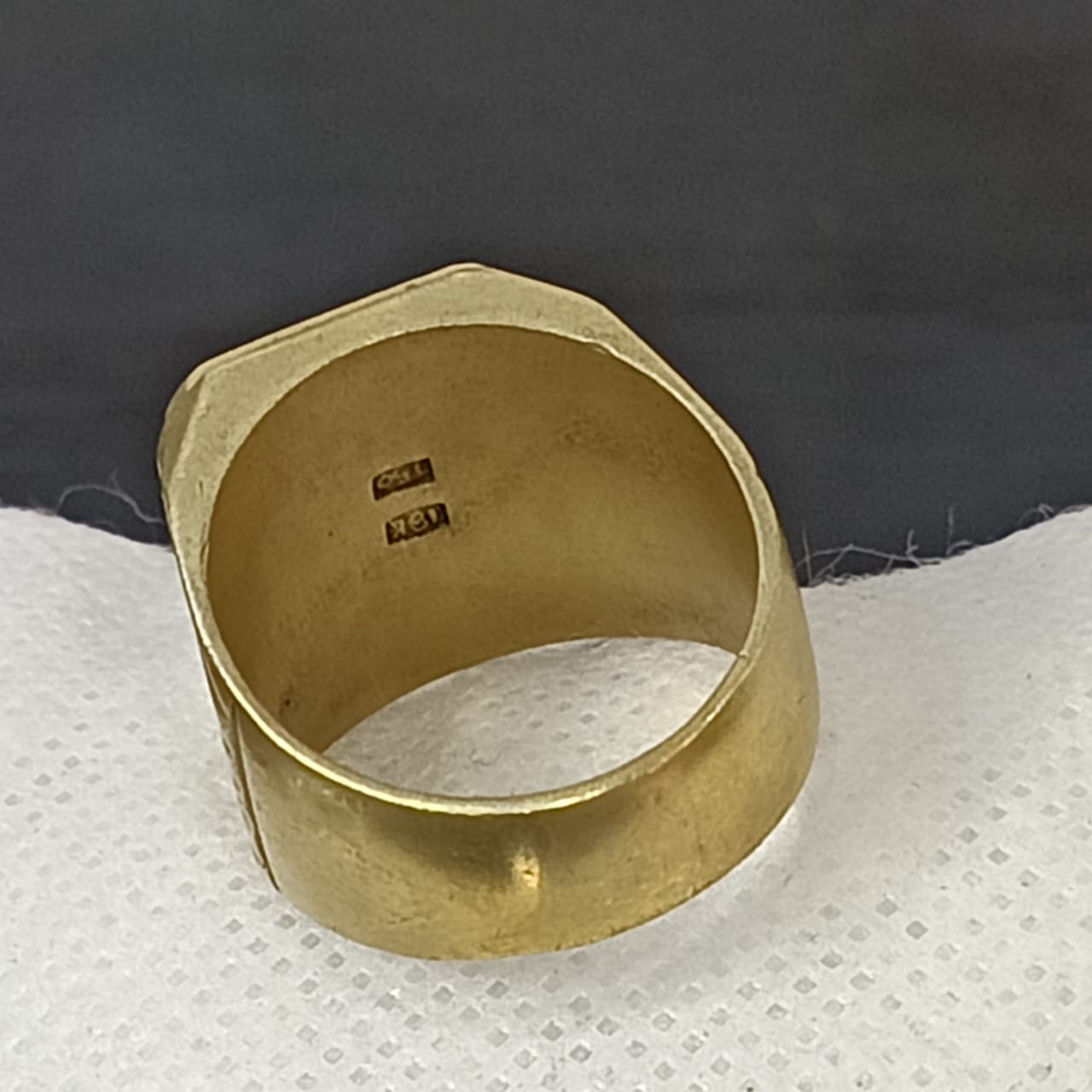 خاتم نحاس ثقيل