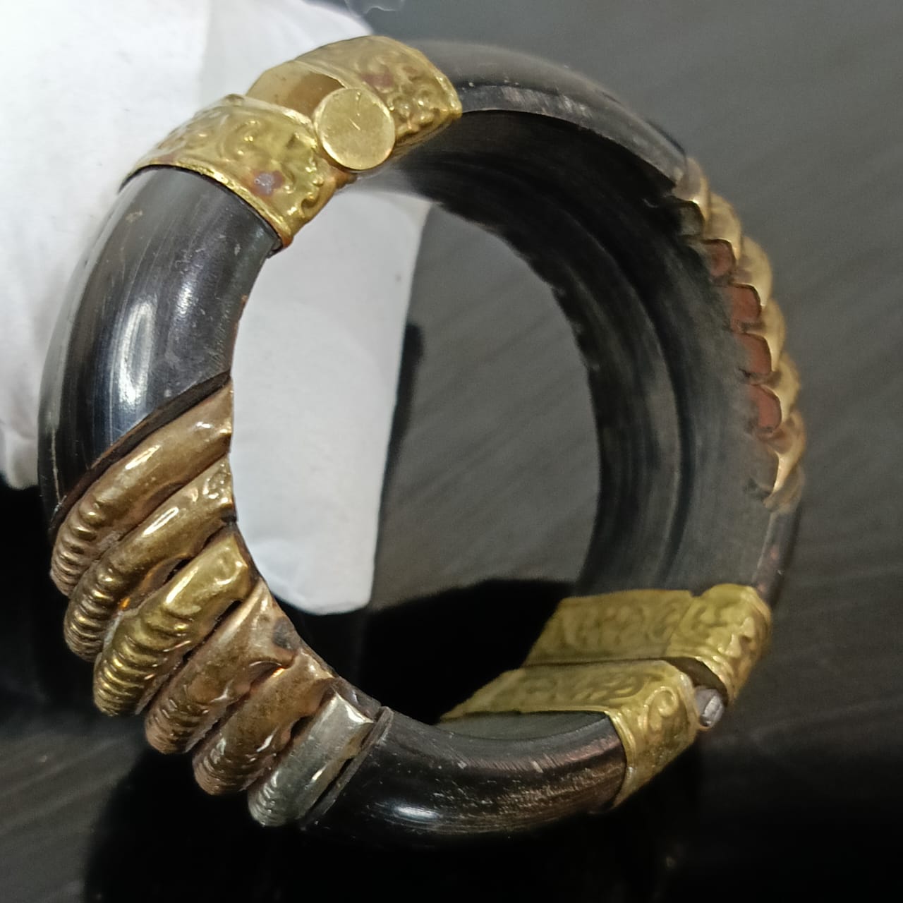 سوار تحفة عااج ونحاس ملون