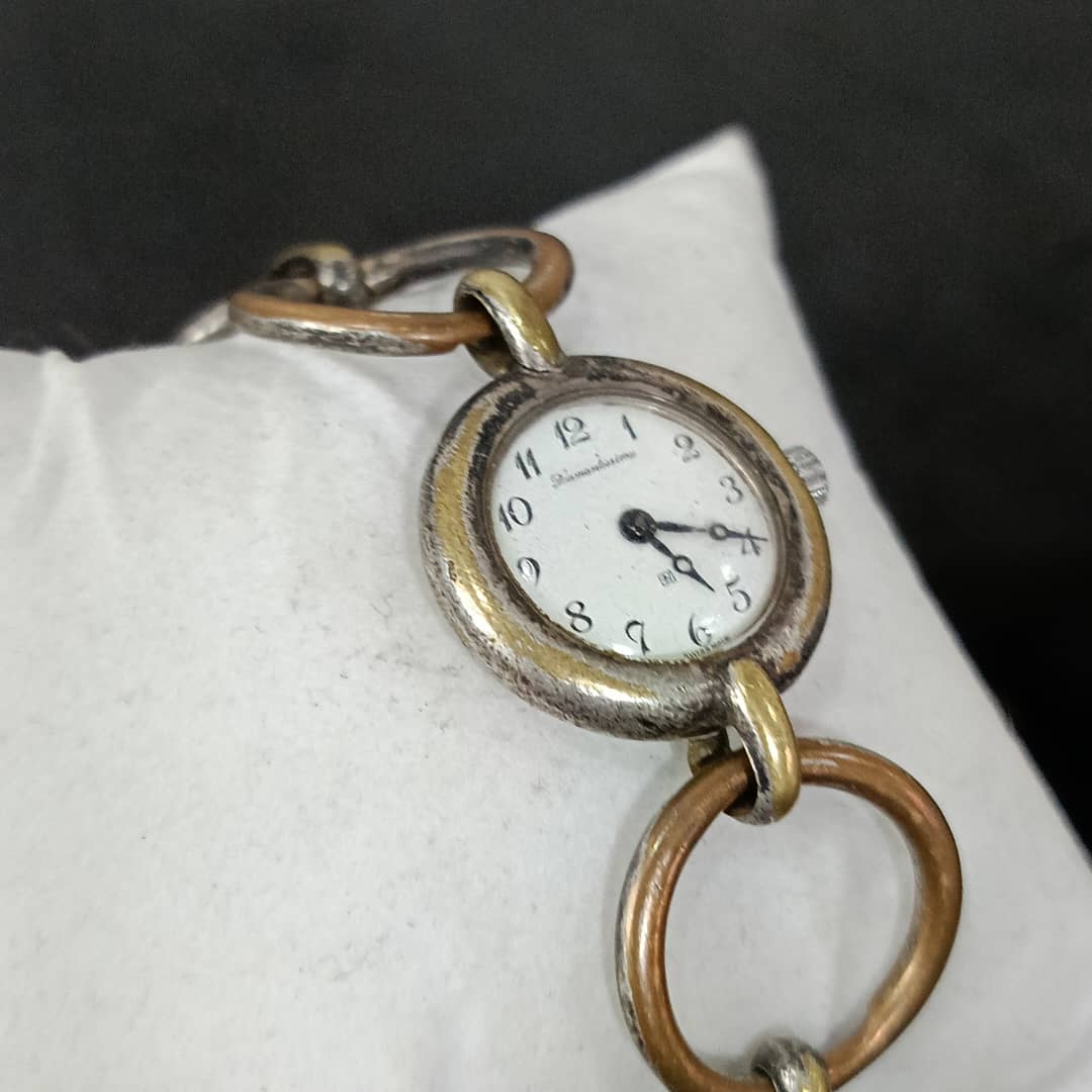 Montre mécanique vintage femme