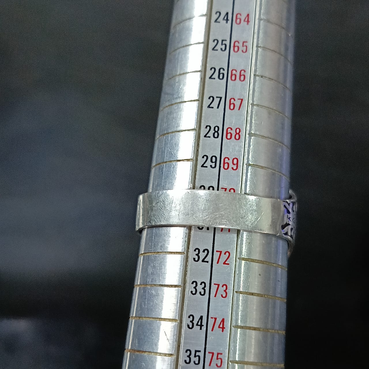 خاتم فضة بحجر توباز طبيعي