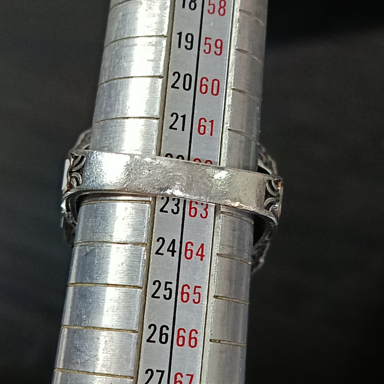 خاتم فضة تحفة بحجر كريم