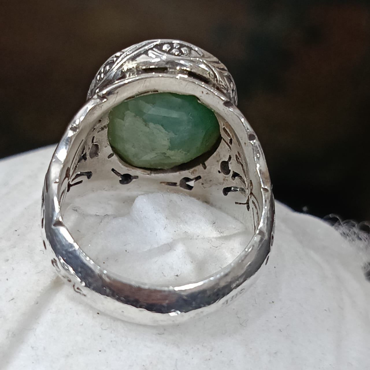 خاتم فضة بحجر زمرد طبيعي تحفة