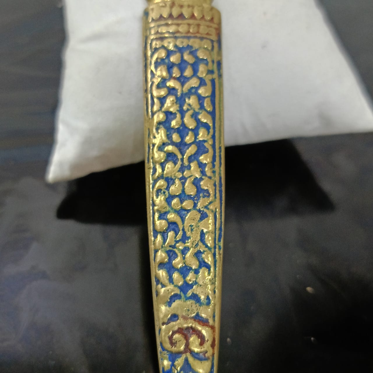 فاتح الأغلفة برونز