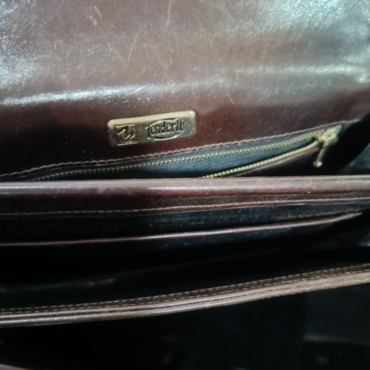 Sac en cuir vintage original