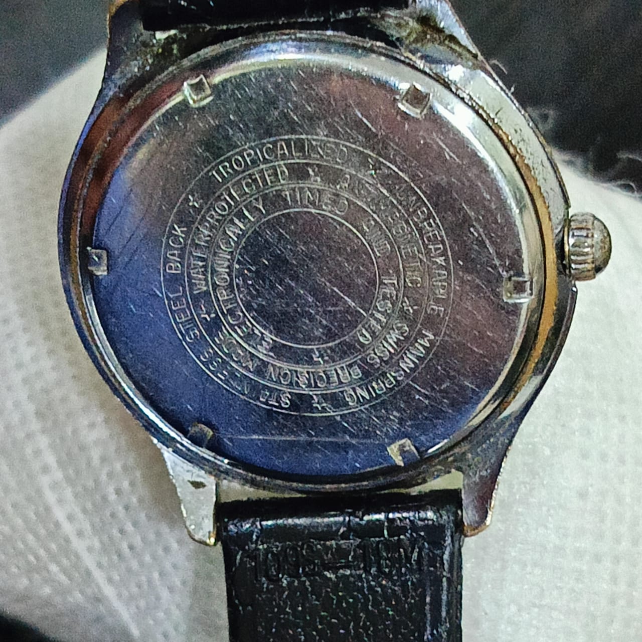 Montre lord wilellington mécanique vintage original