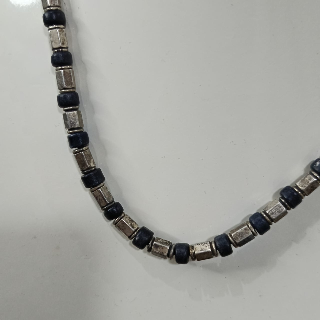 عقد تحفة من خرز