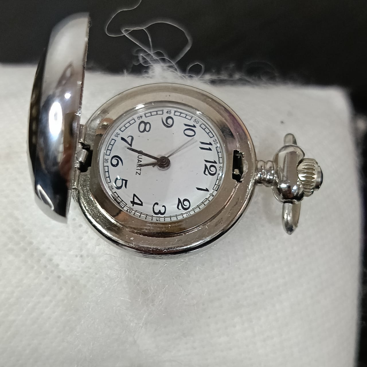 Montre gousset femme original Quartz