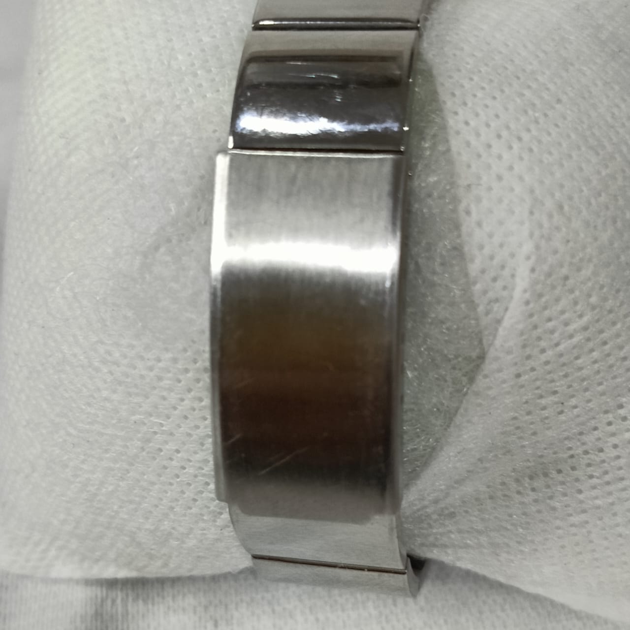 Montre électronvolt Quartz original