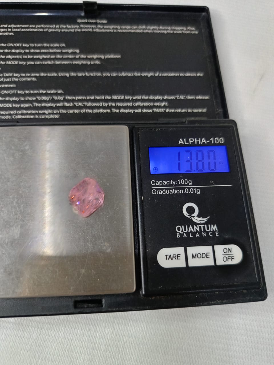 حجر توباز وردي