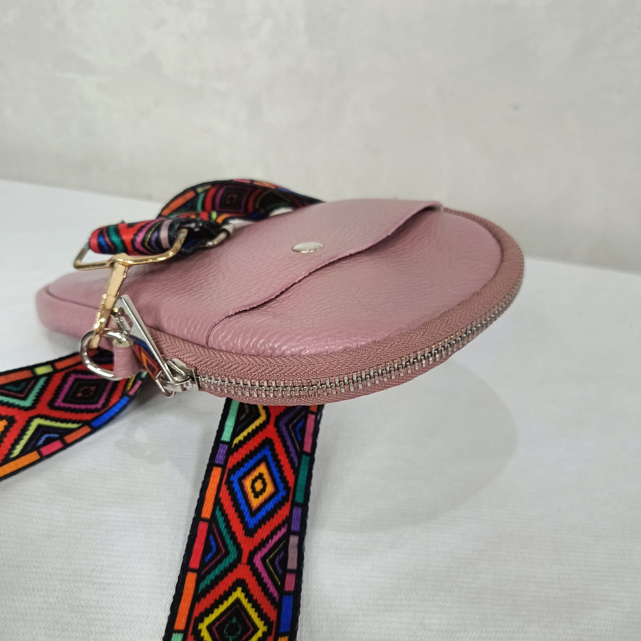 Sac en cuir vintage femme original