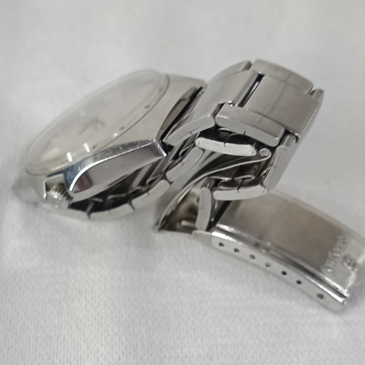 Montre rodania acier inoxydable Quartz original