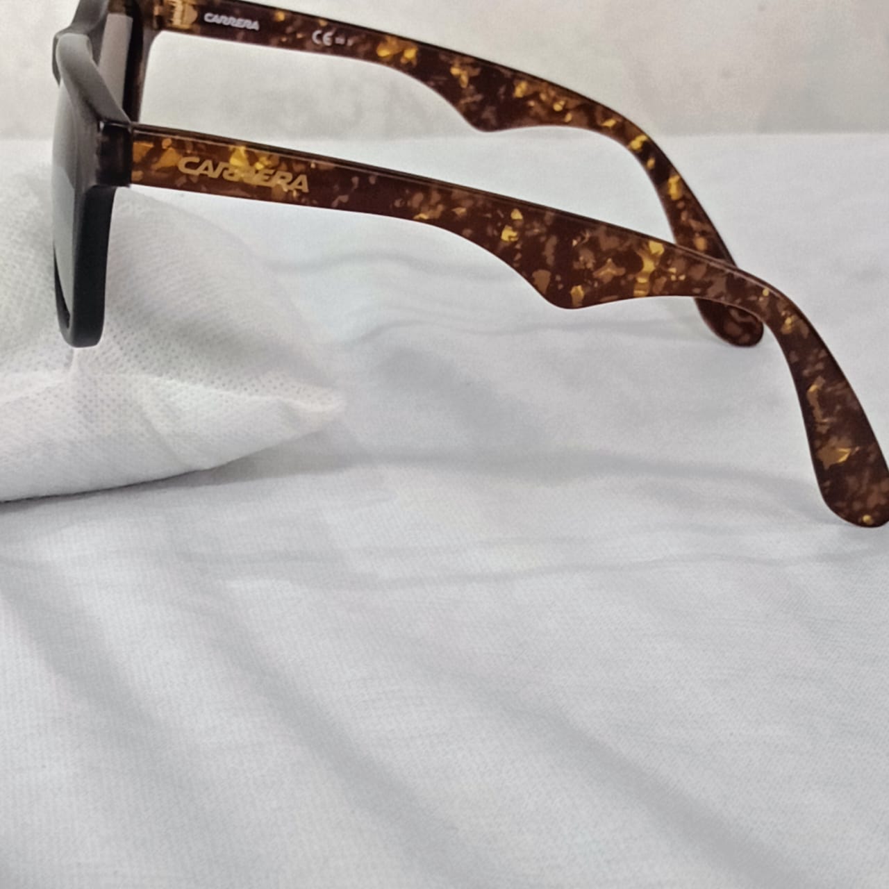 Lunette carrera original