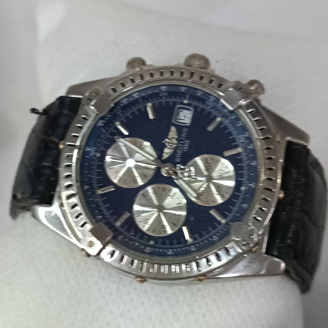 Montre Breitling Quartz 40mm