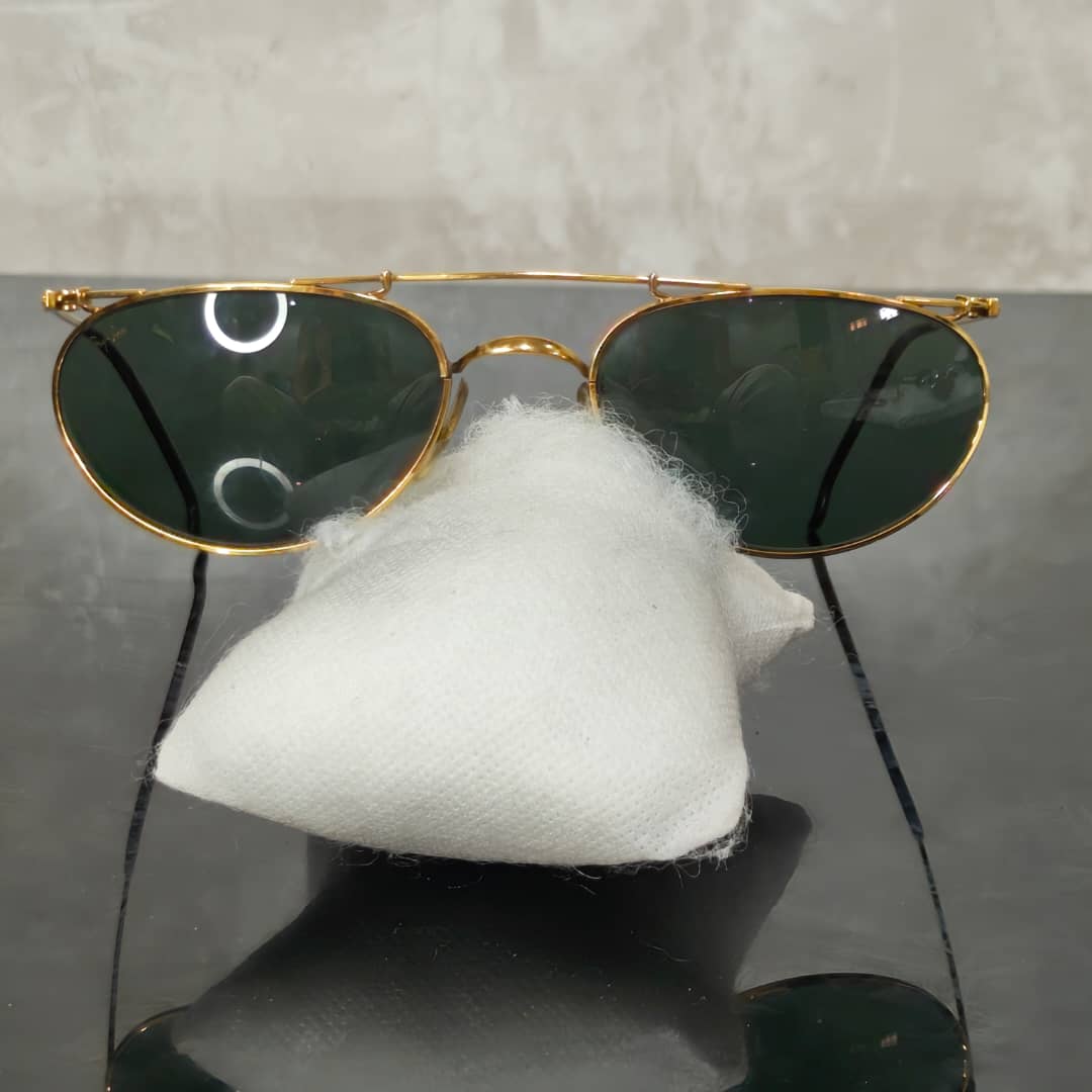 Lunette ray ben usa bl original تحفة نادرة
أربعة ملايين وربعمية
44000