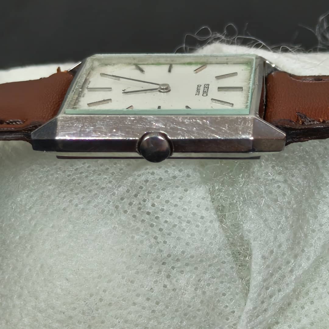 Montre Seiko quartz original/مليون وثلثمية
36mm
Prix 13000