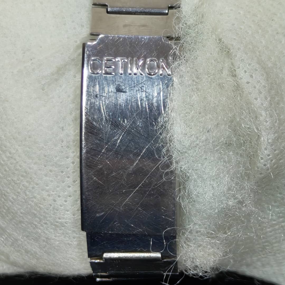 Montre camy automatique original
40mm
Prix 24000
