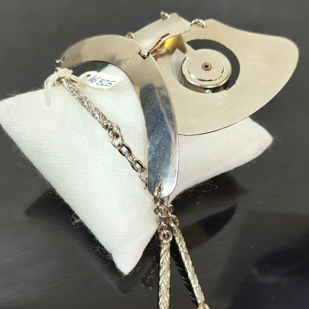 سلسلة acier inoxydable
طول مغلق 18cm