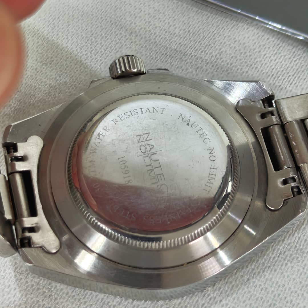 Montre nautec nolimit GMT automatique original
40mm
Prix 28000