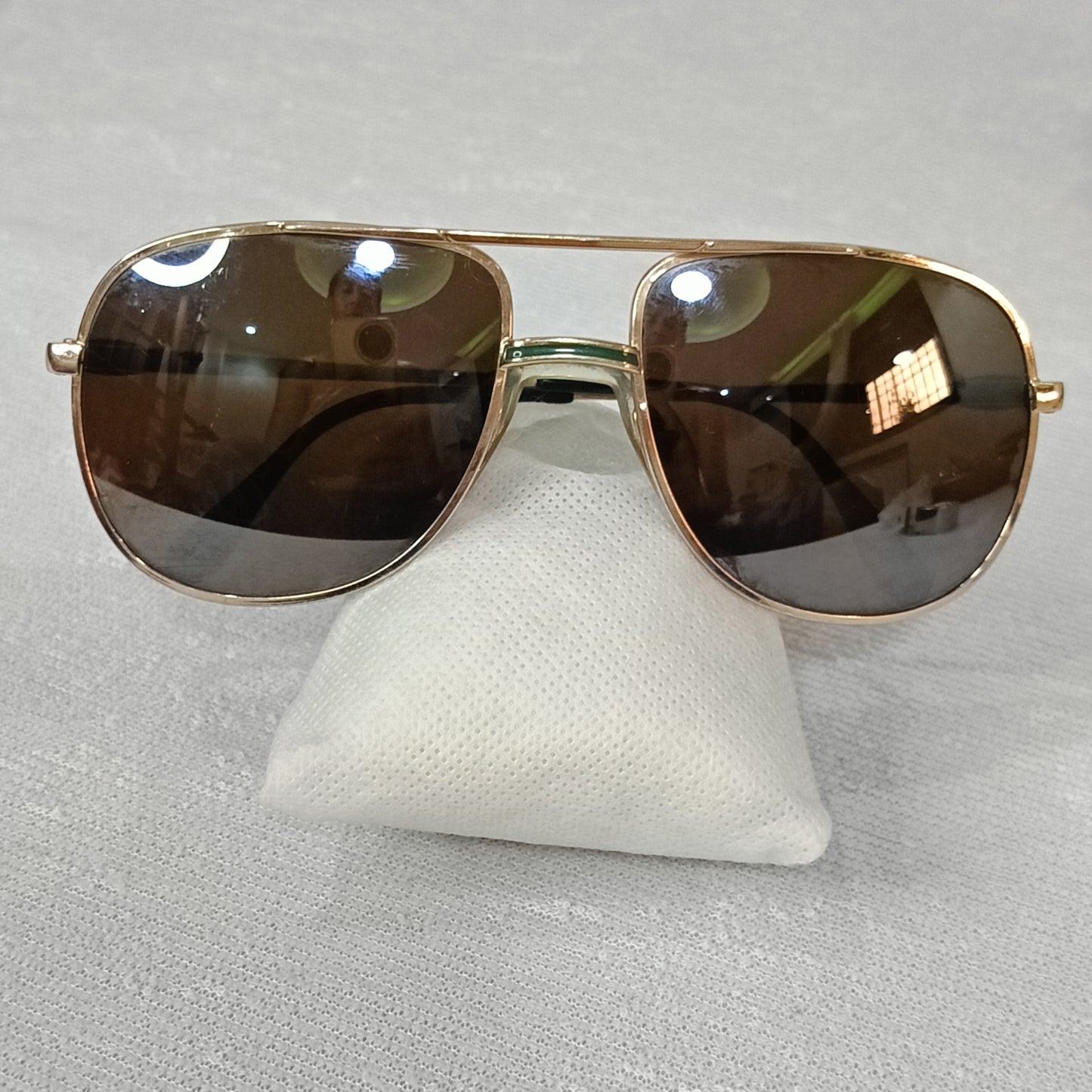 Lunette Lacoste homme original en plaqué or vintage