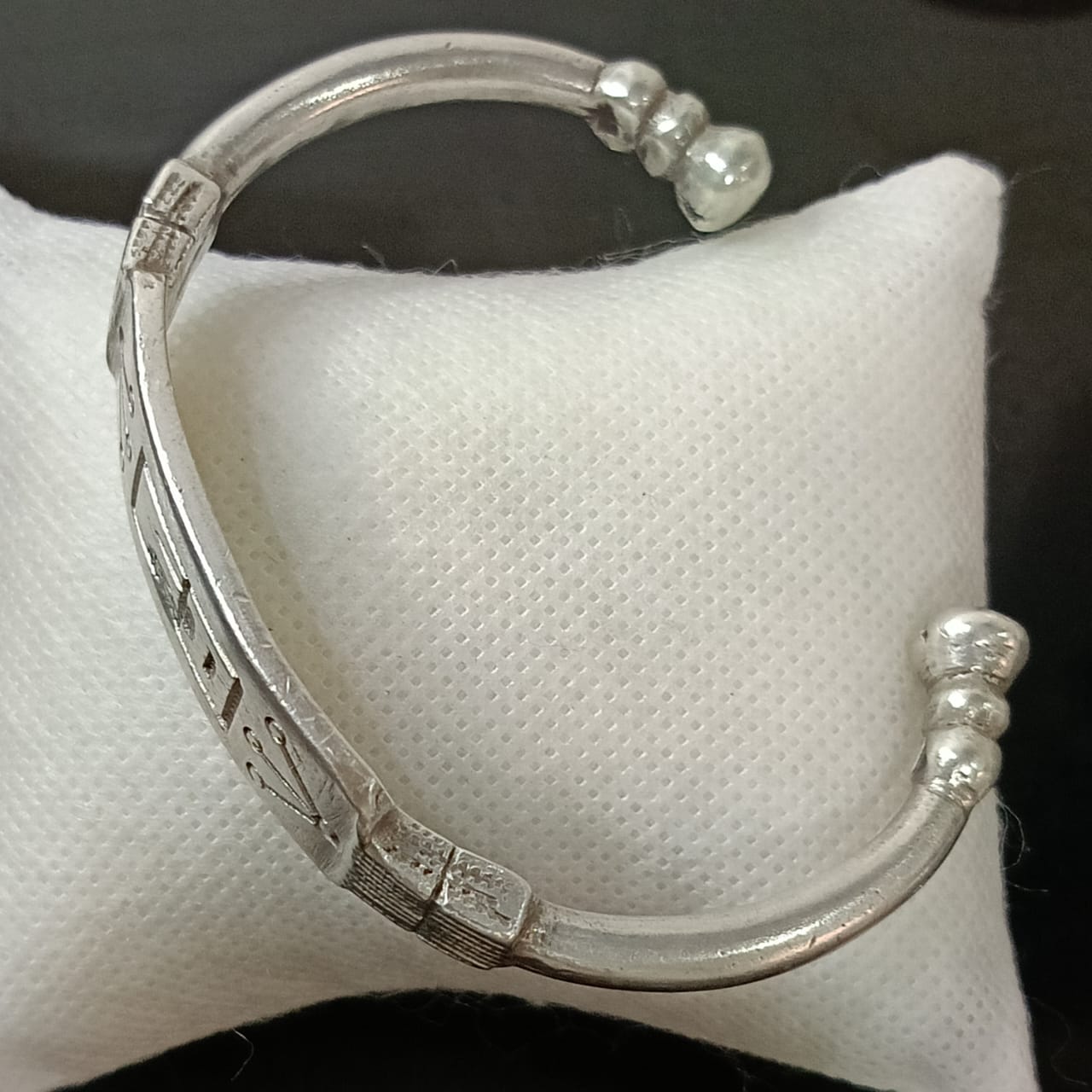 سوار فضة عتيق ثقيل