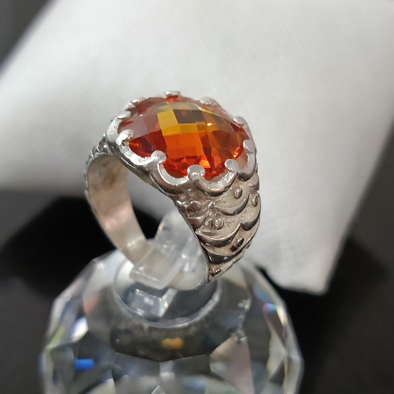 خاتم فضة تحفة بحجر سفير البرتقالي