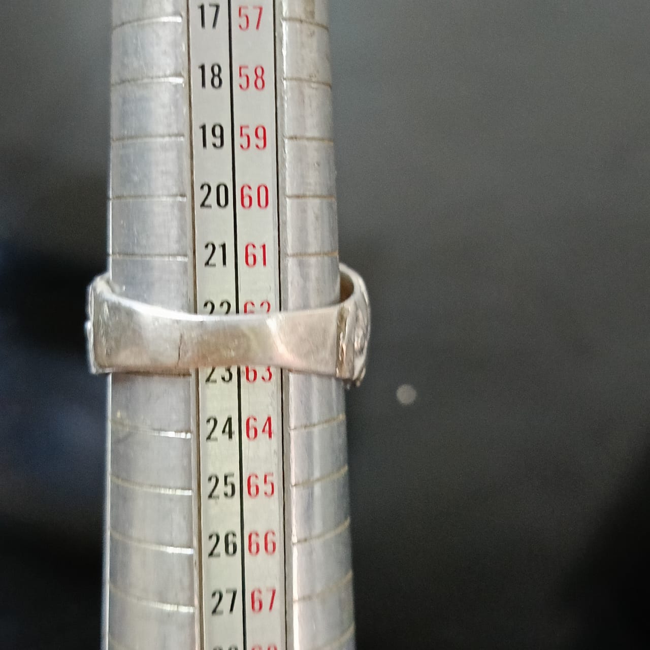 خاتم فضة تحفة بحجر سفير البرتقالي