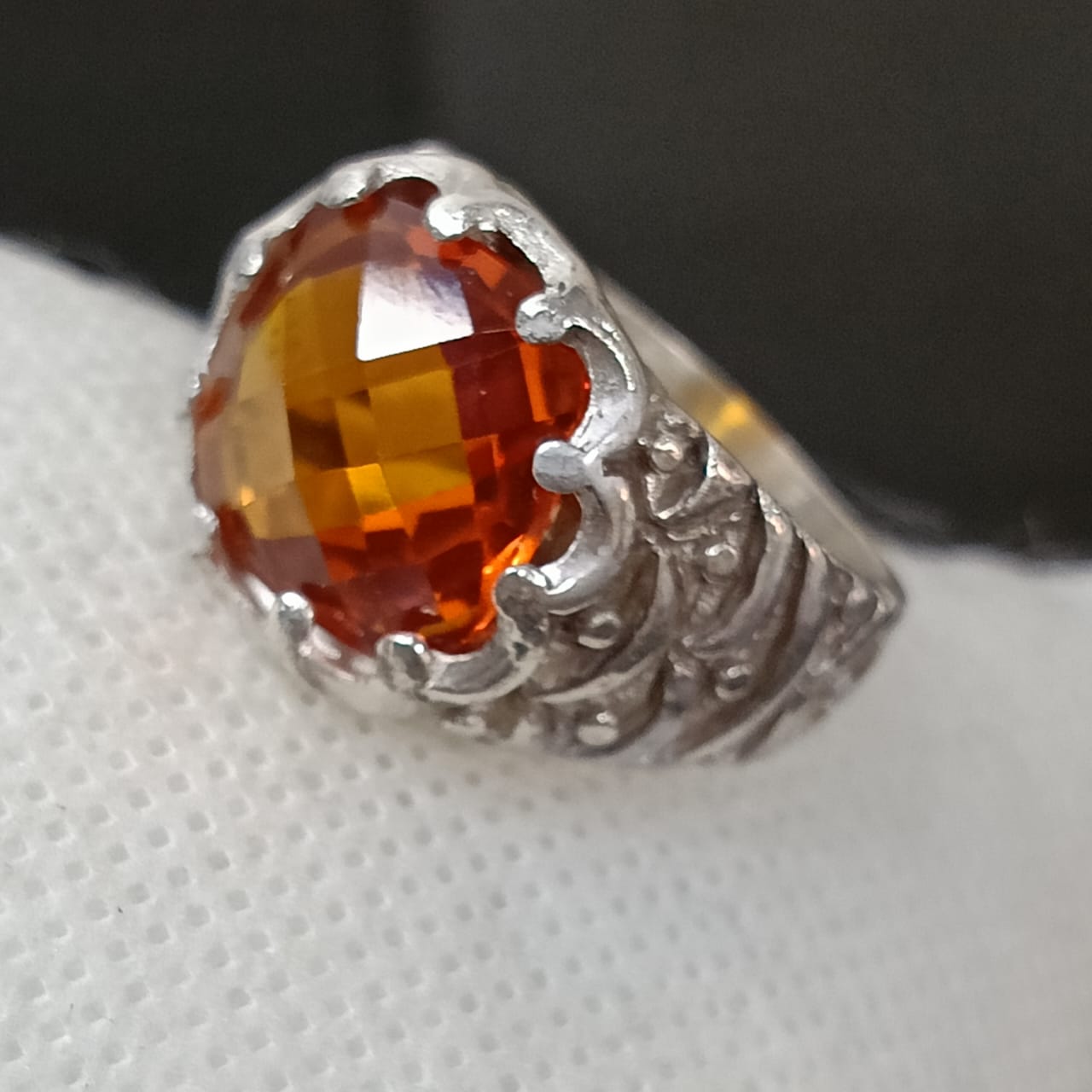 خاتم فضة تحفة بحجر سفير البرتقالي