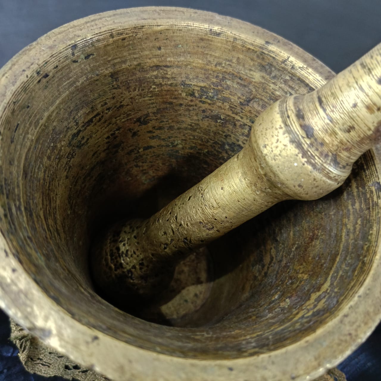 مهراز نحاس قديمة تحفة