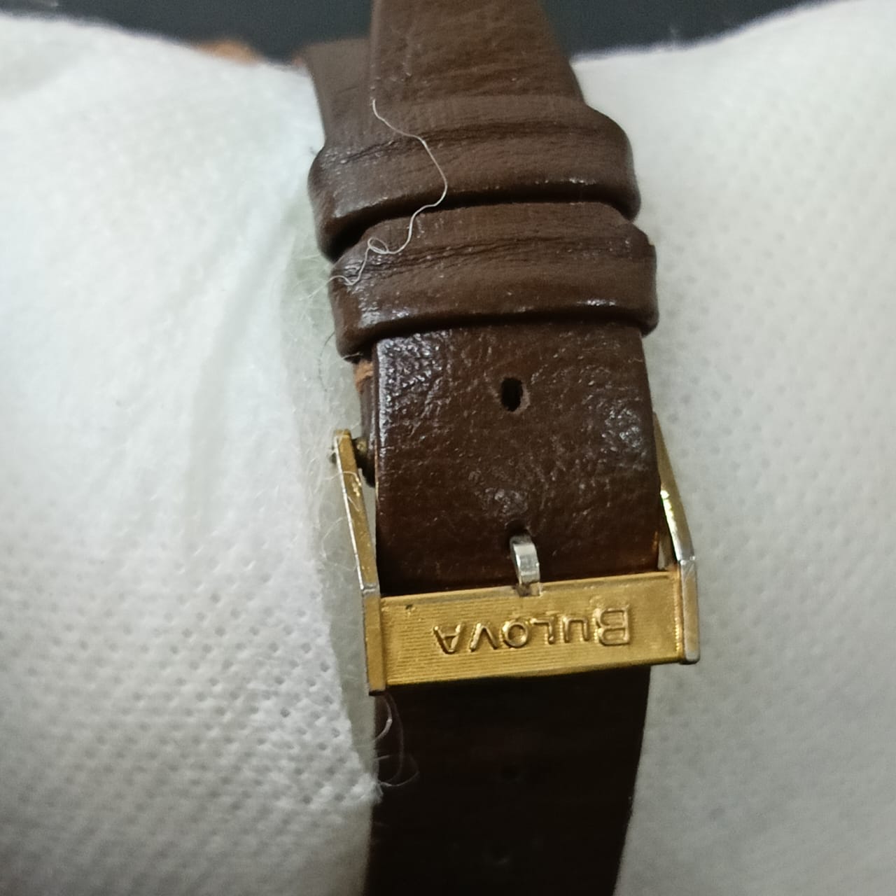 Montre bulova accvtron elctro-mécanique