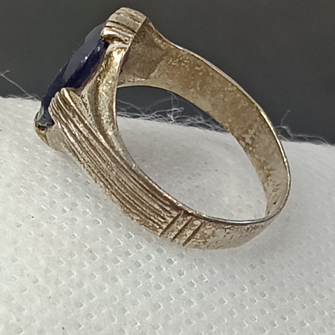 خاتم فضة بحجر سفير أزرق طبيعي