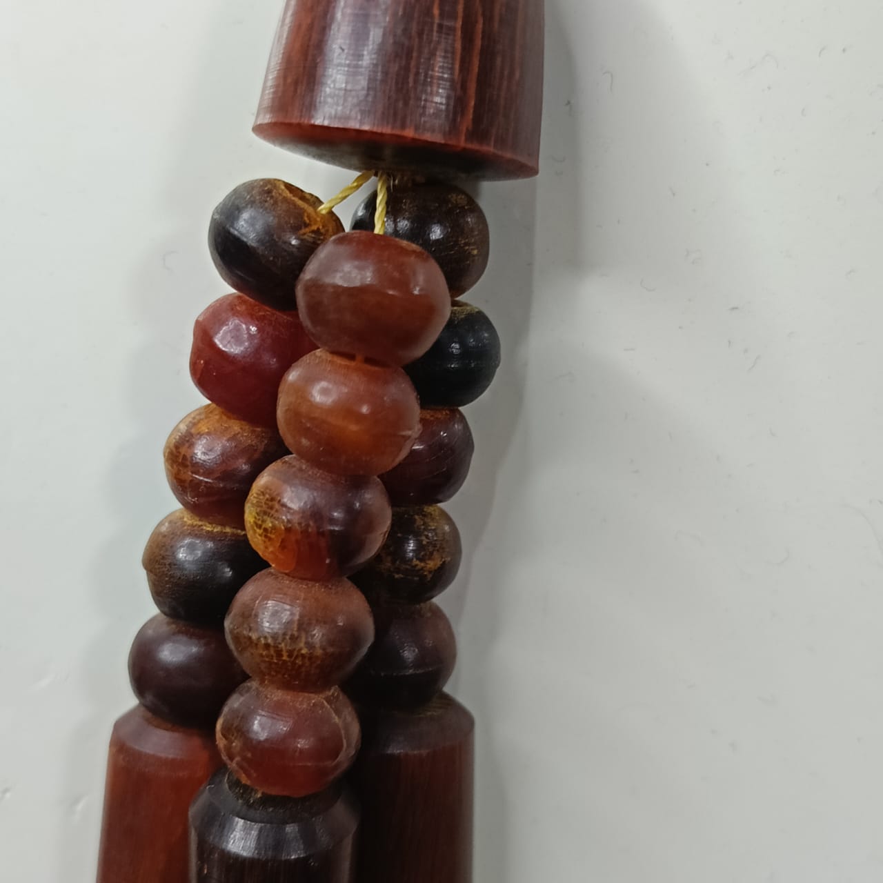 عقد تحفة نادر بعااج وحيد القرن خرتيت