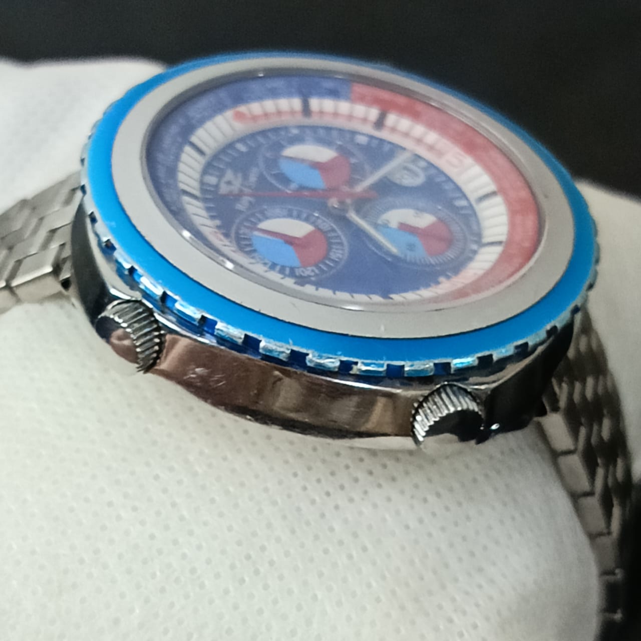 Montre chronographe Swiss