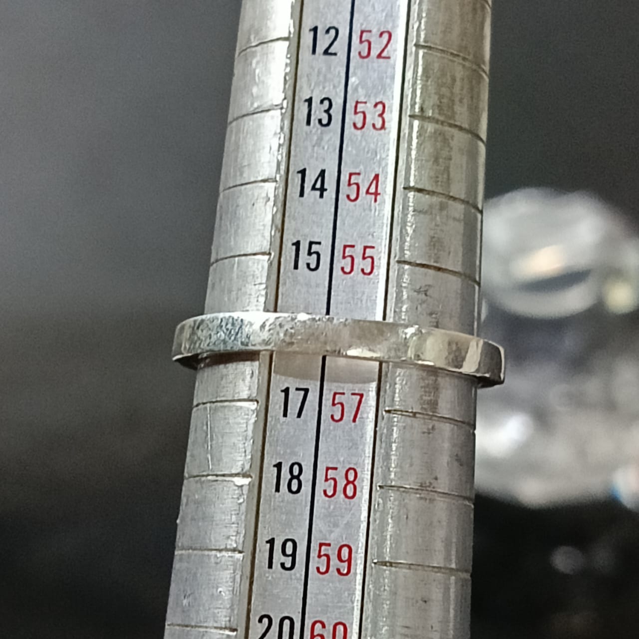 خاتم فضة نسائي و ذهب 9 عيار أبيض مرصع بحجر ماس