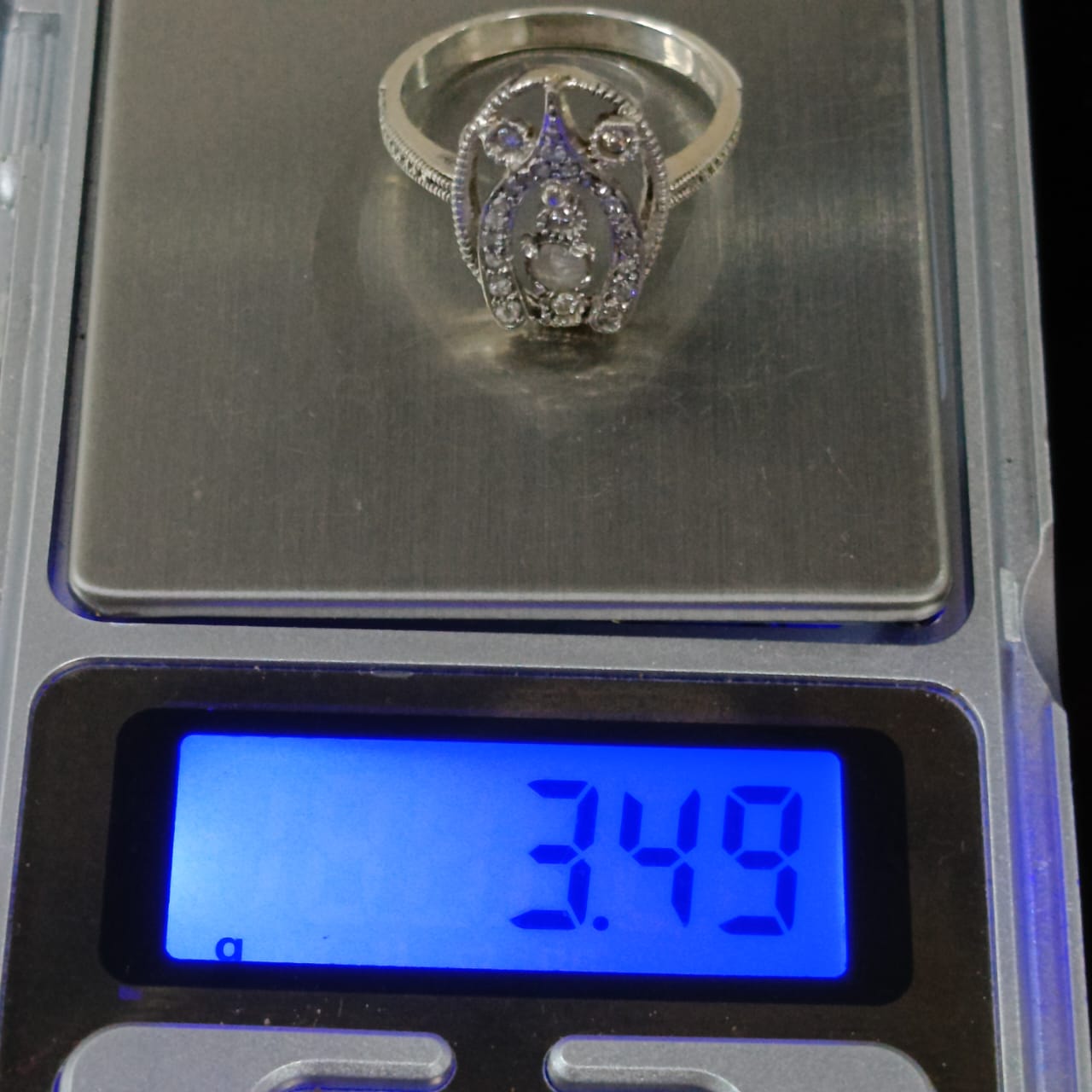 خاتم فضة نسائي و ذهب 9 عيار أبيض مرصع بحجر ماس