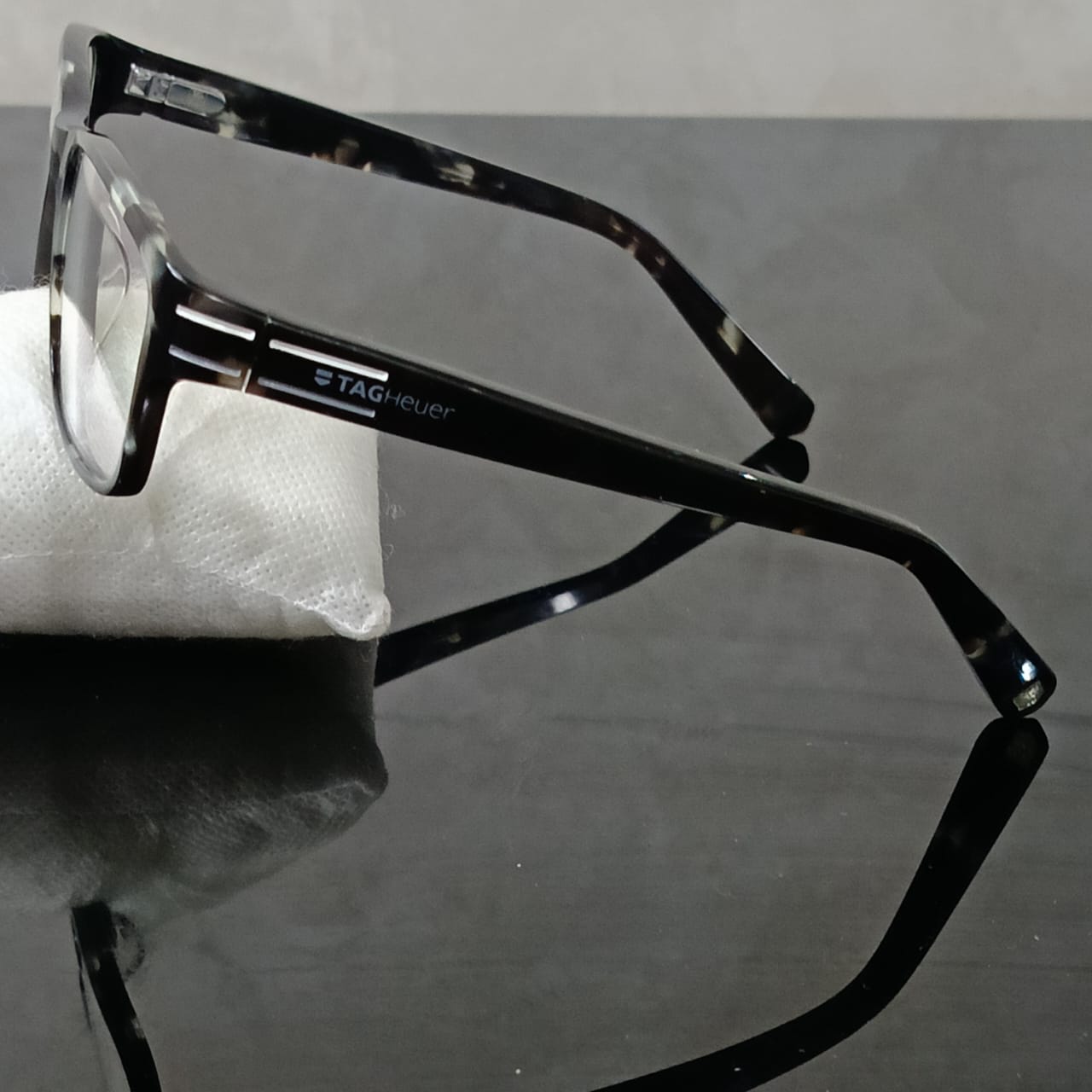 Lunette Tag heure rare