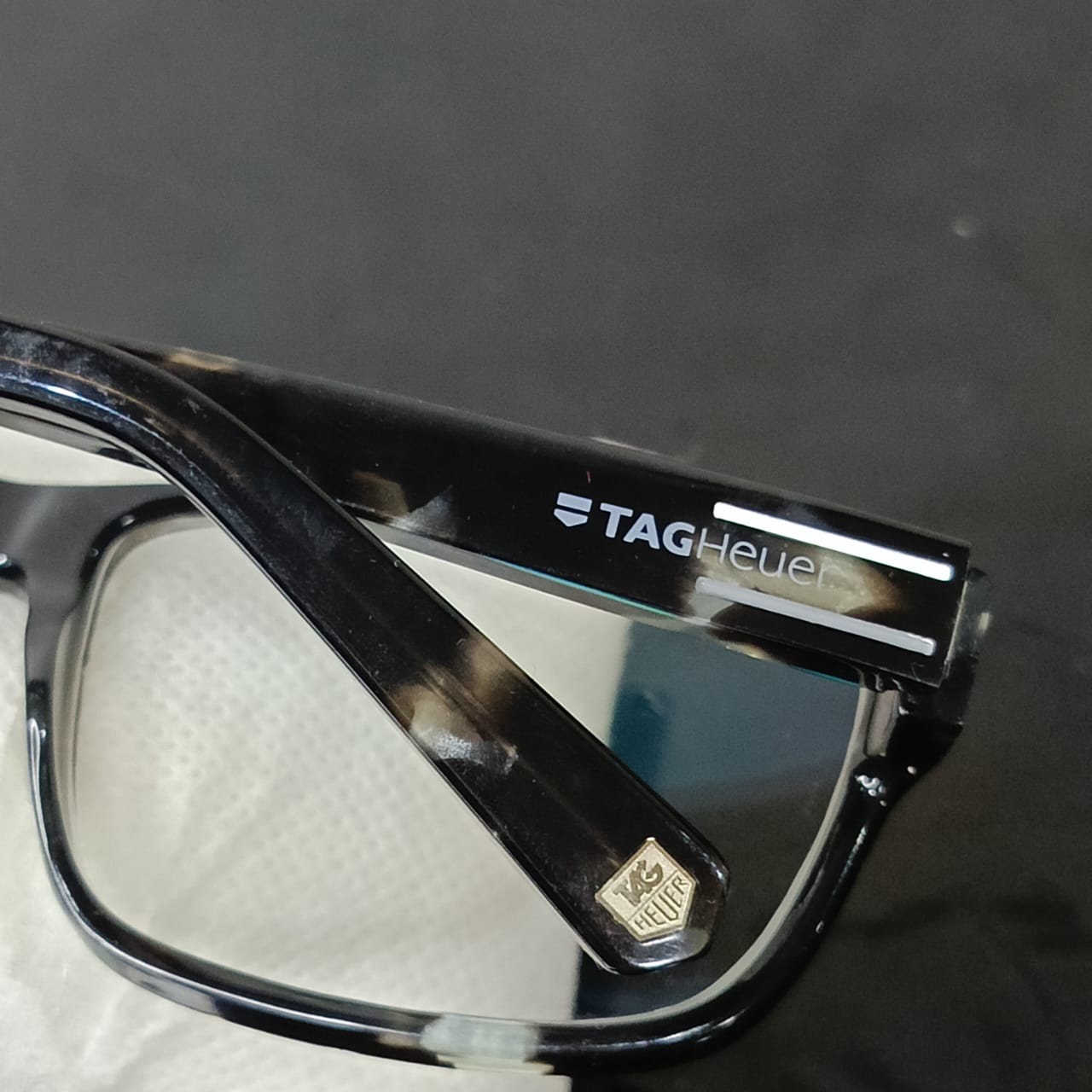 Lunette Tag heure rare