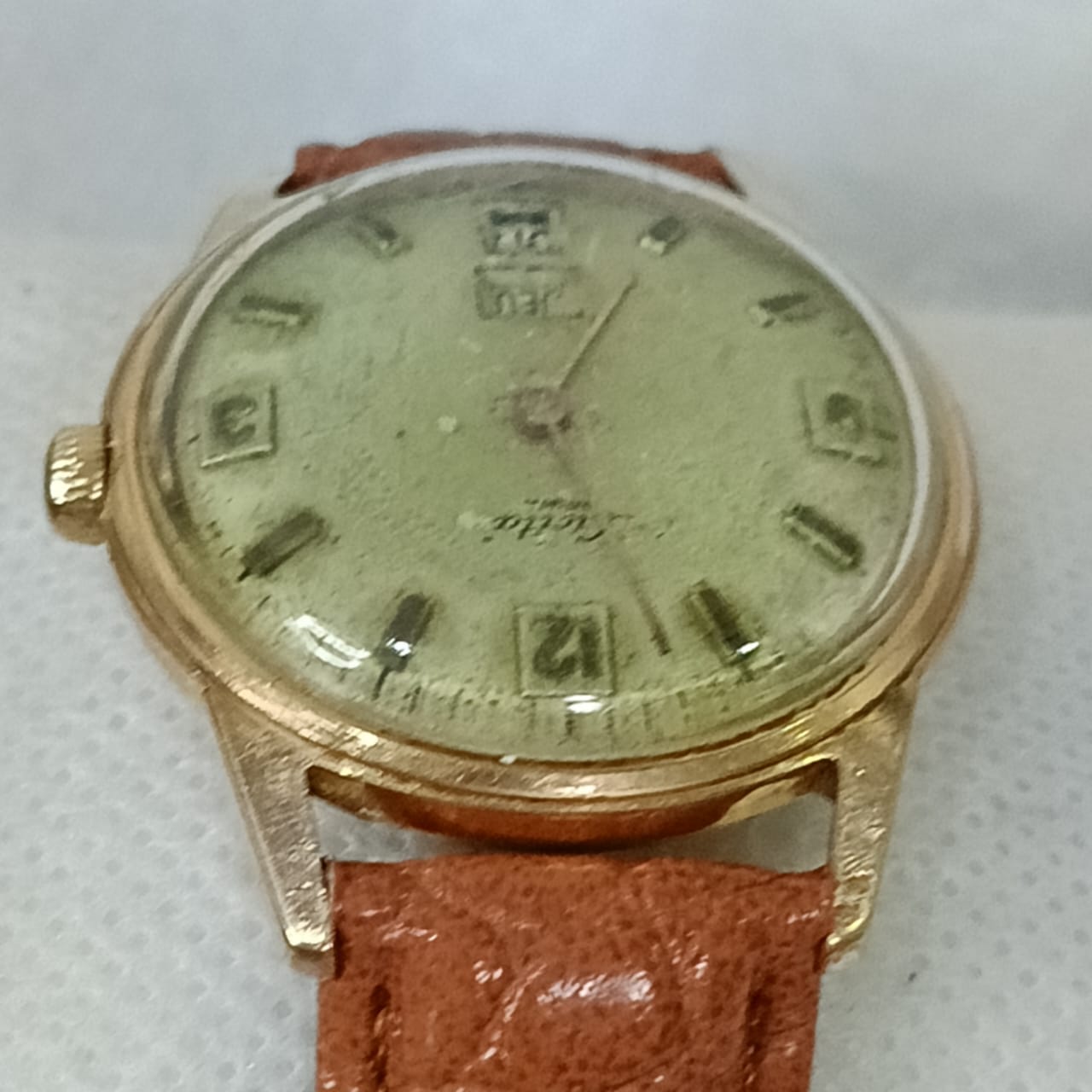 Montre mécanique vintage original plaqué or