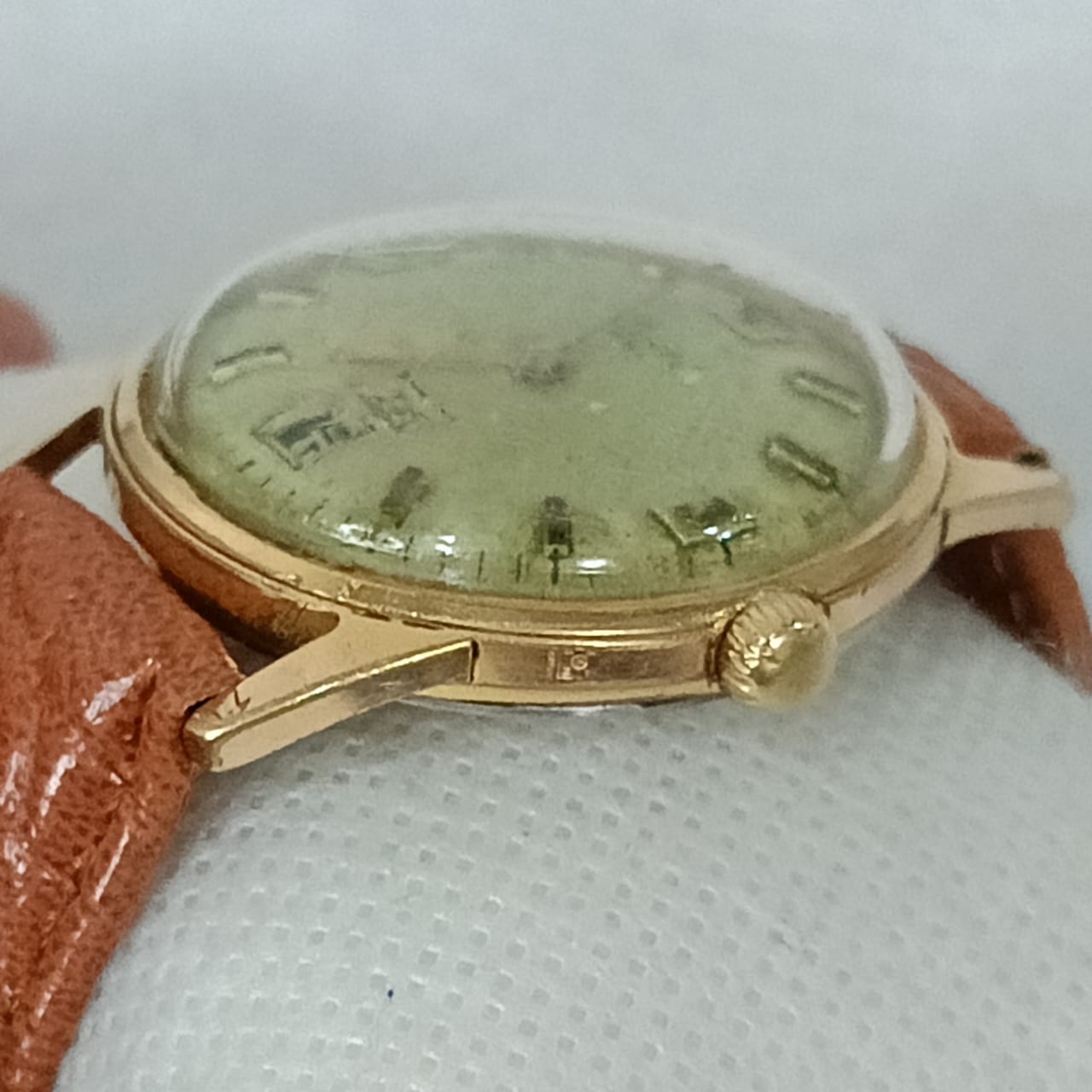 Montre mécanique vintage original plaqué or