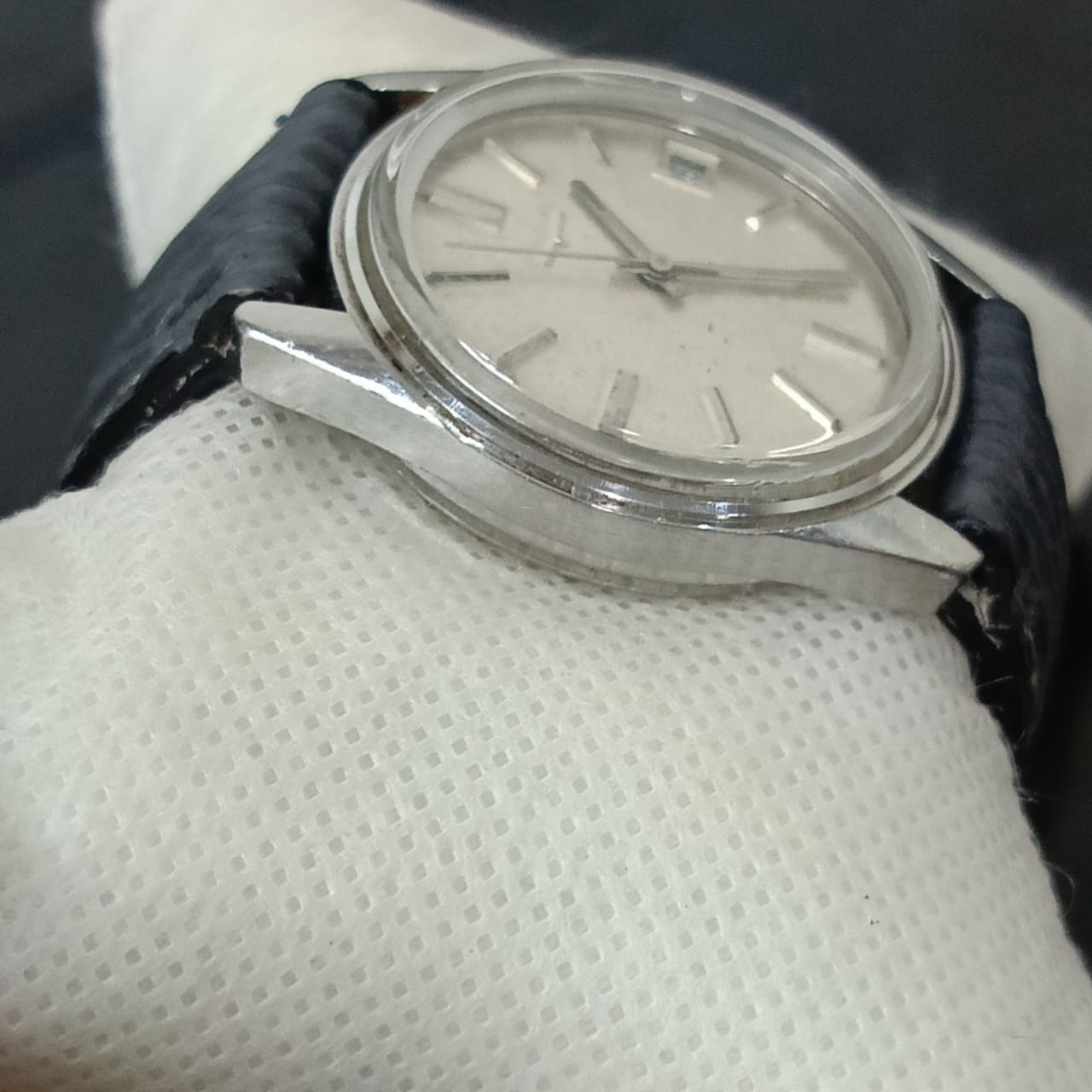 Montre titan mécanique vintage original