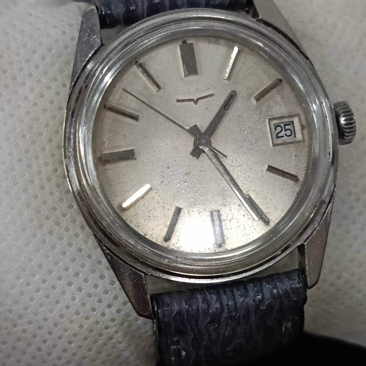 Montre titan mécanique vintage original