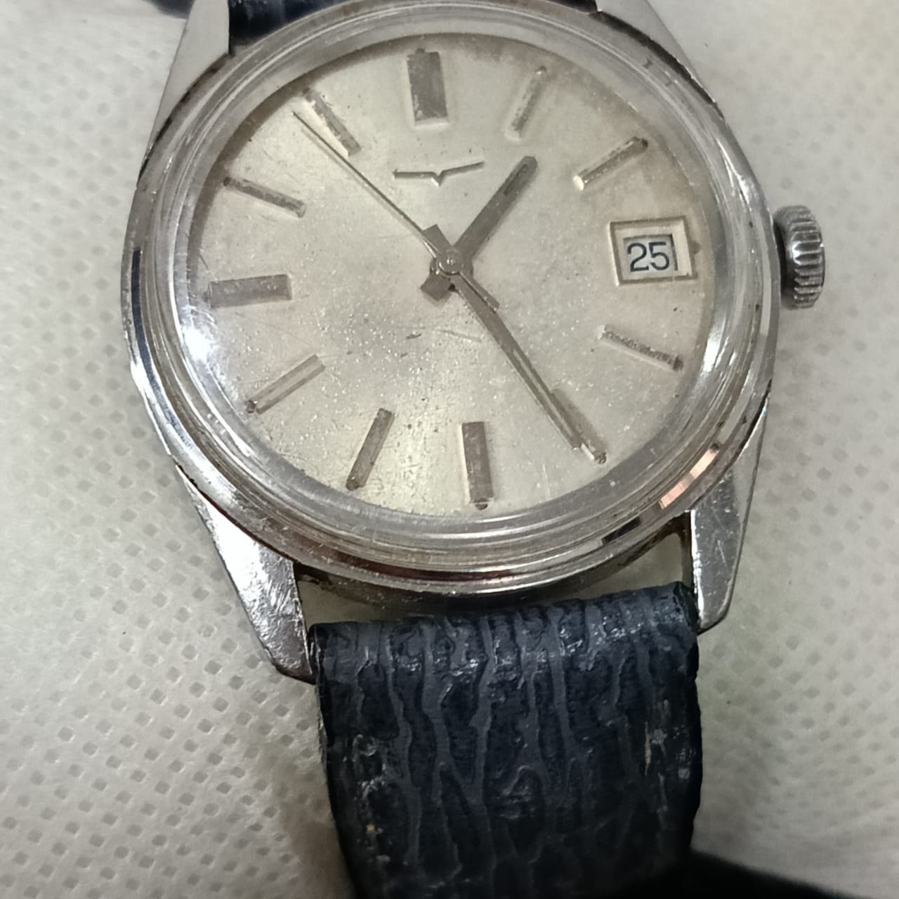 Montre titan mécanique vintage original