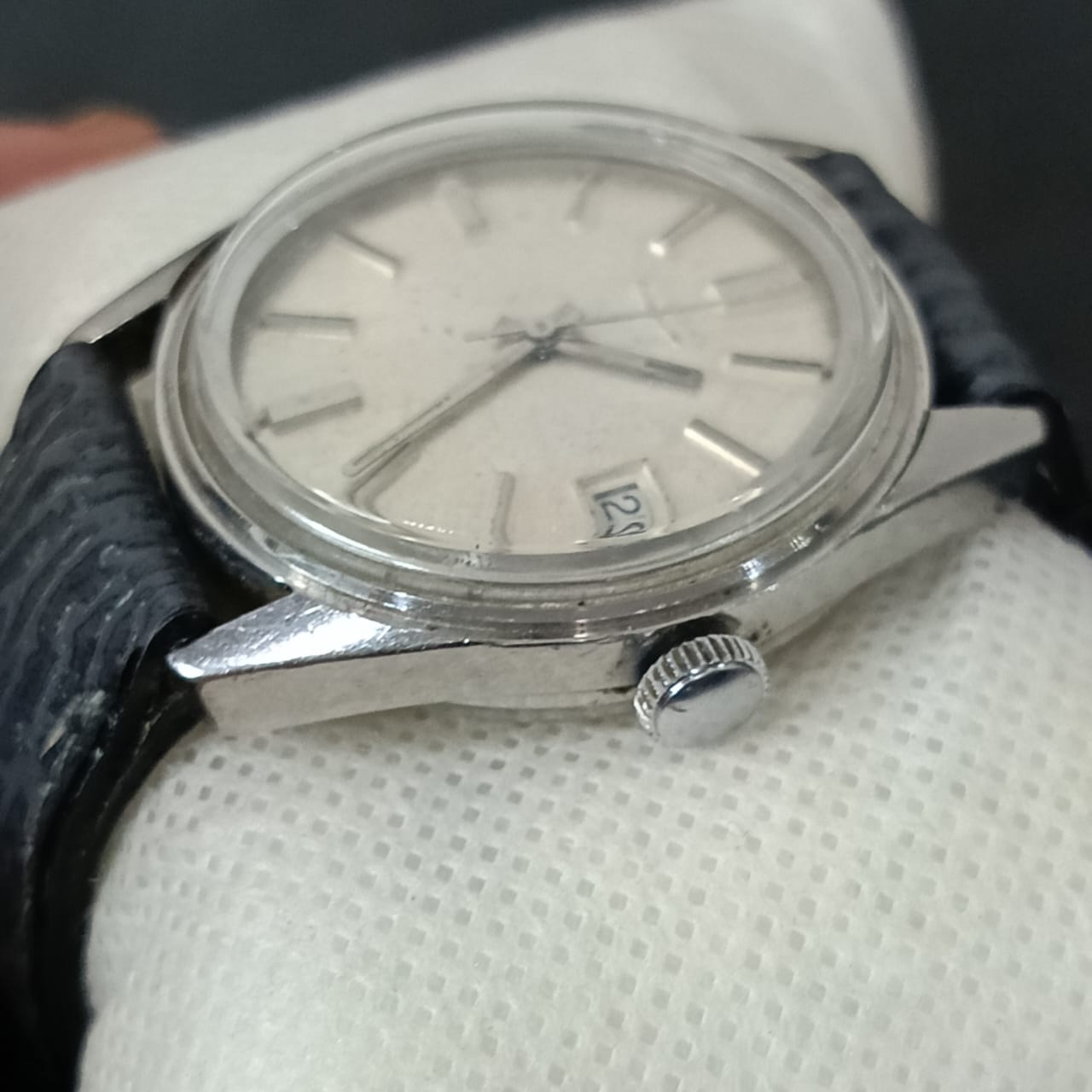 Montre titan mécanique vintage original