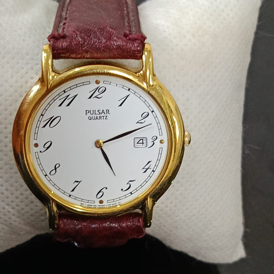 Montre Pulsar extra plat plaque or vintage original