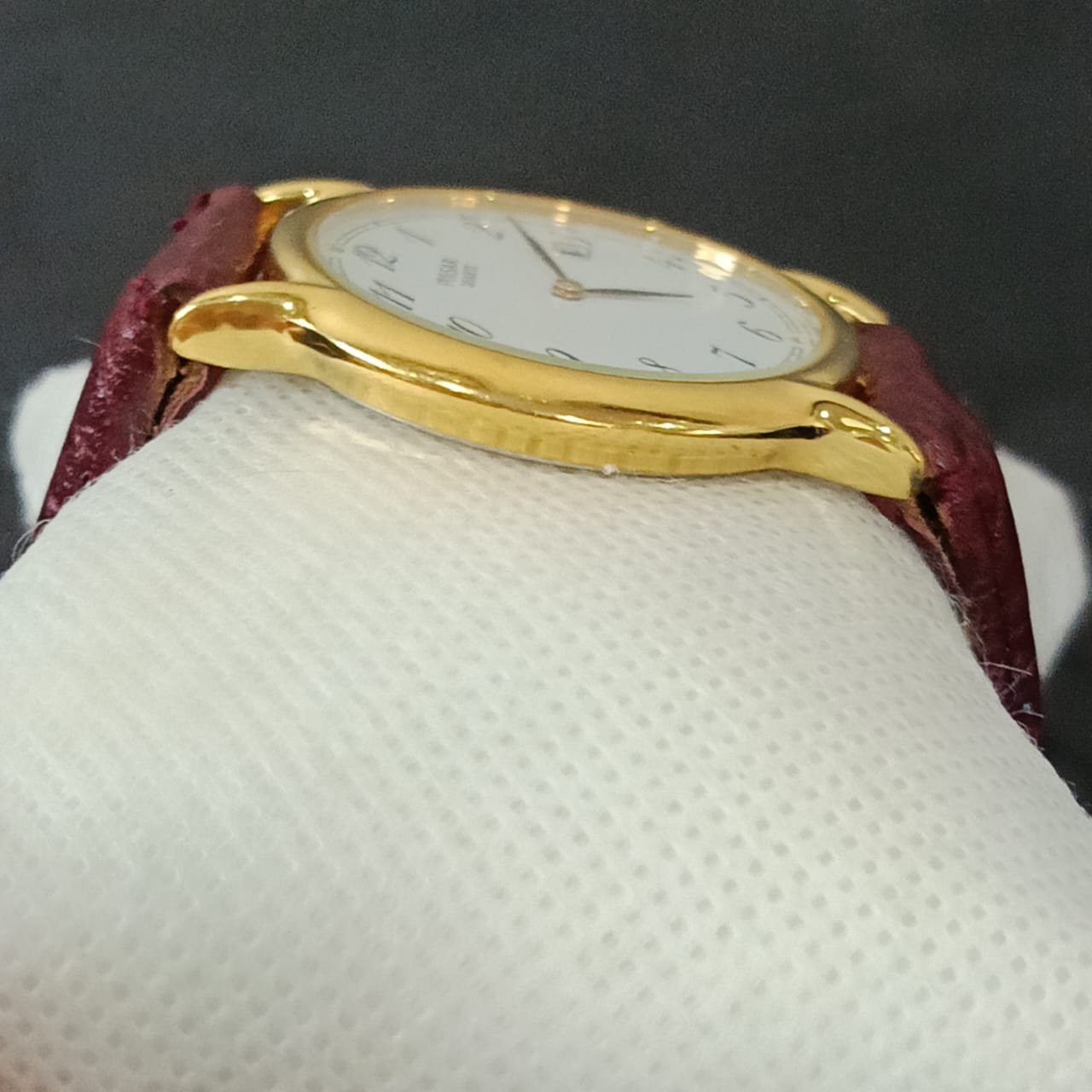 Montre Pulsar extra plat plaque or vintage original