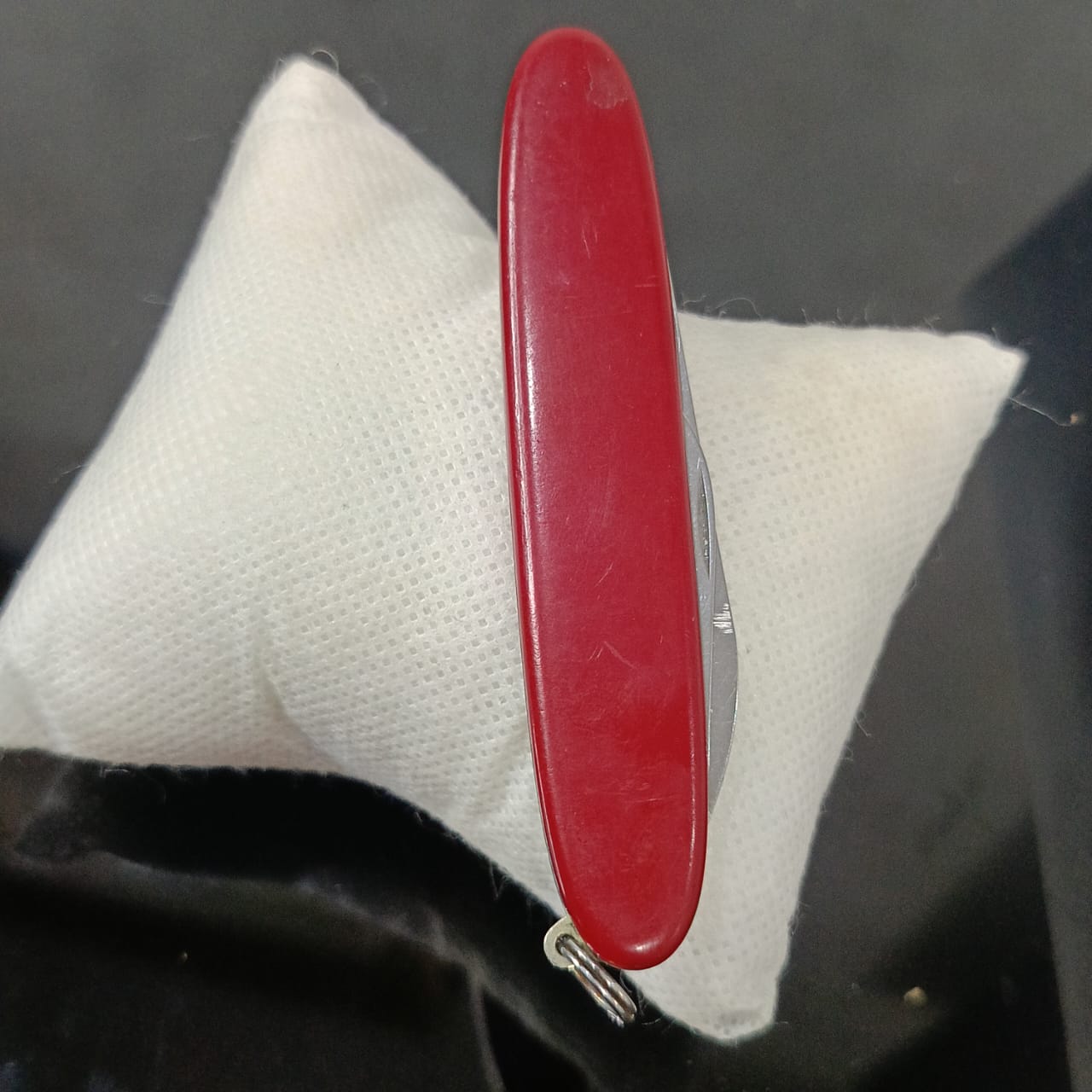 تحفة سويسرية أصلية