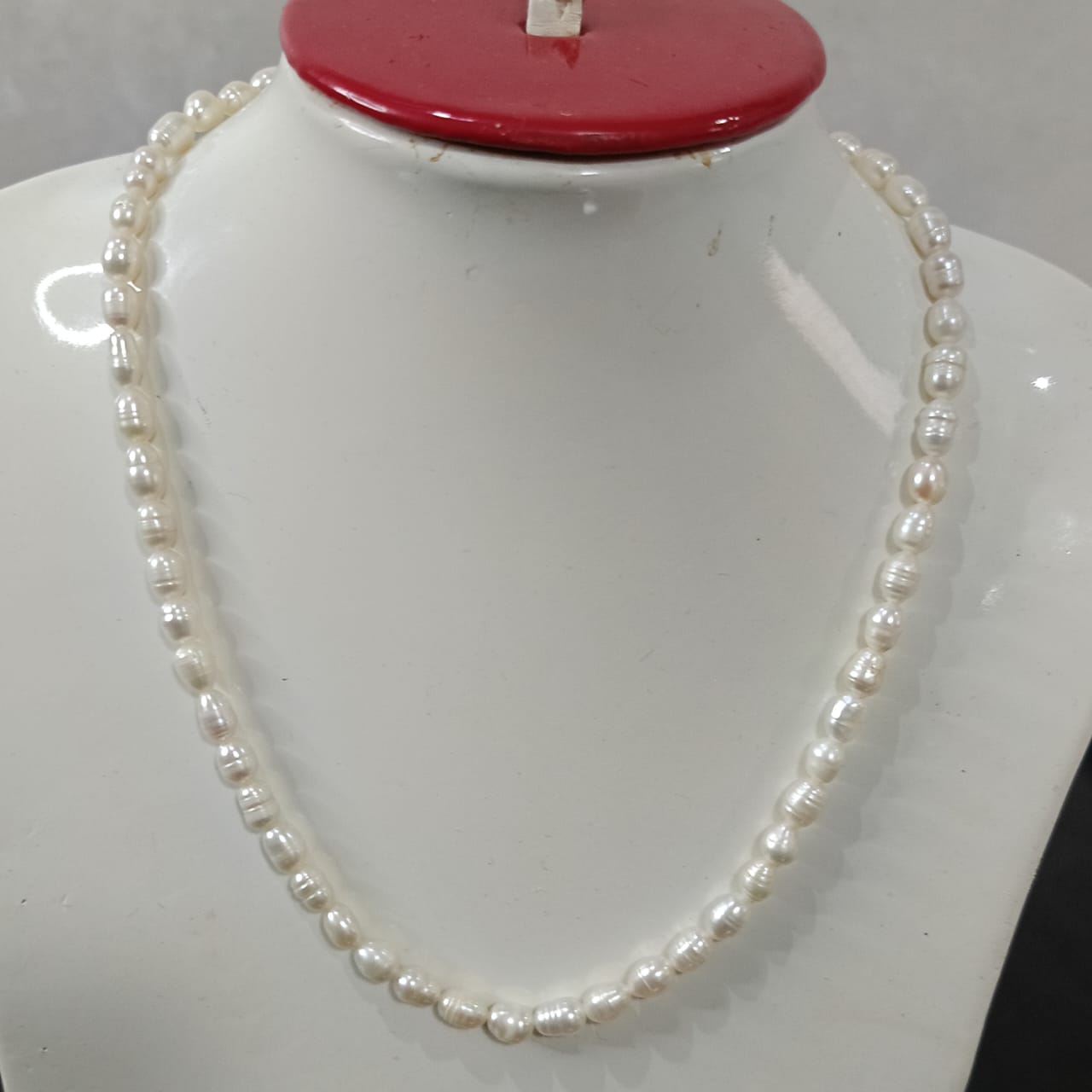 عقد تحفة بجوهر حر