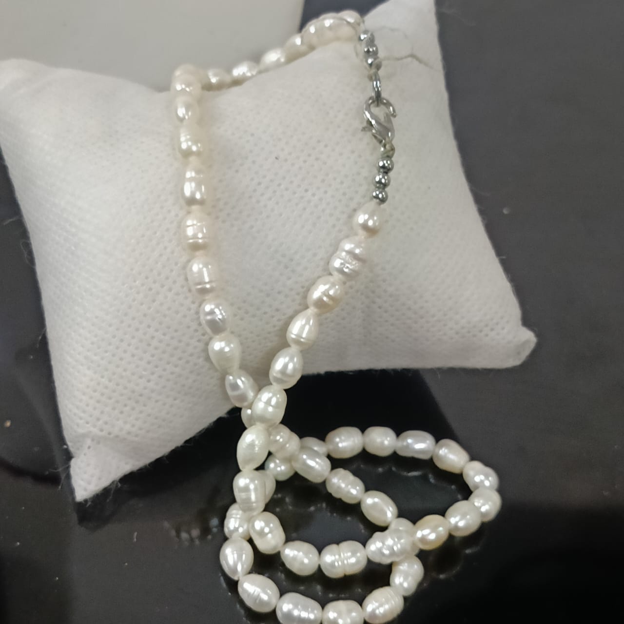 عقد تحفة بجوهر حر