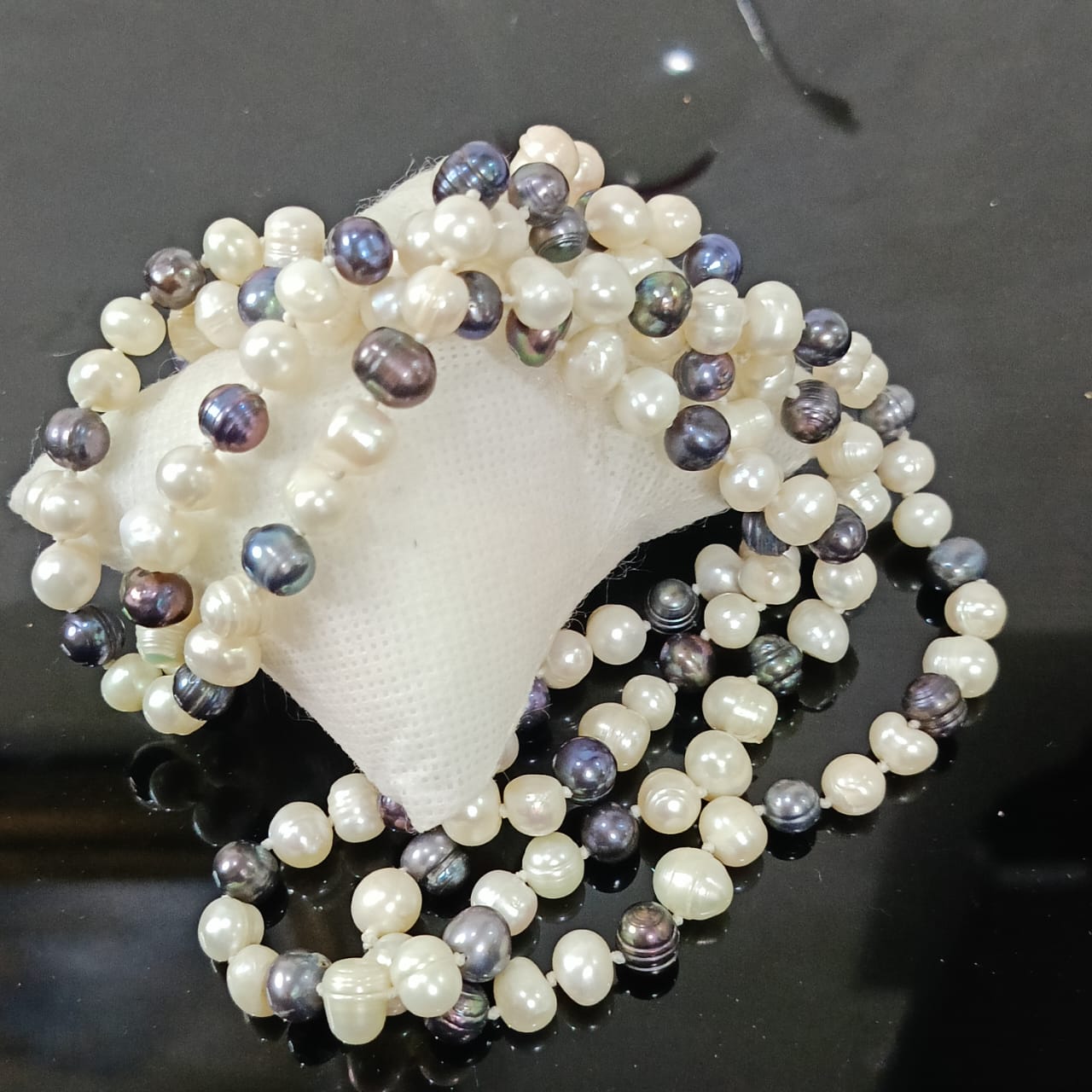 عقد تحفة بالؤلؤ فضي وأبيض طبيعي