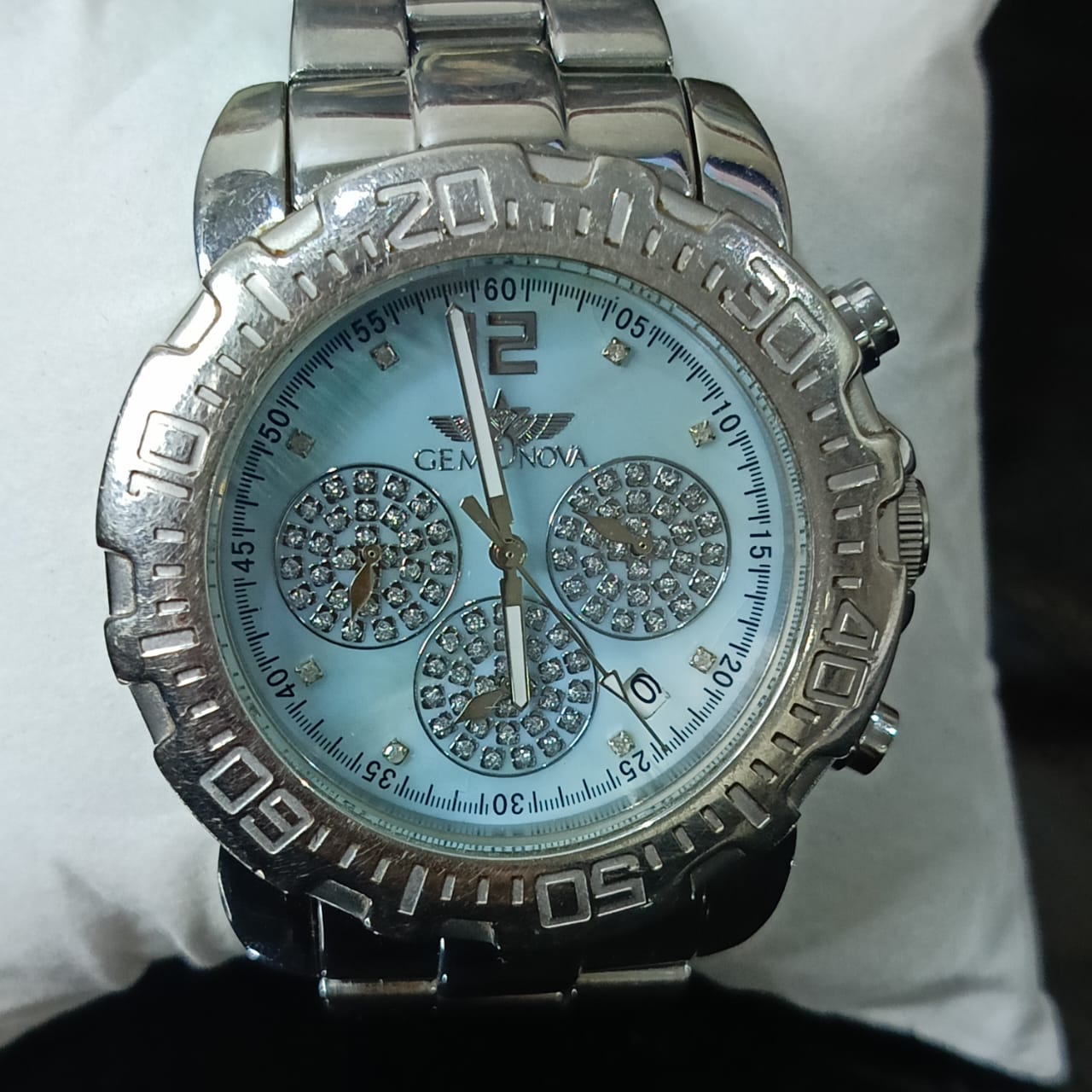 Montre montre gemonova ghronographe homme en diamant antique